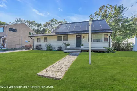 16 Harding Dr, Brick, NJ 08724 photo 4