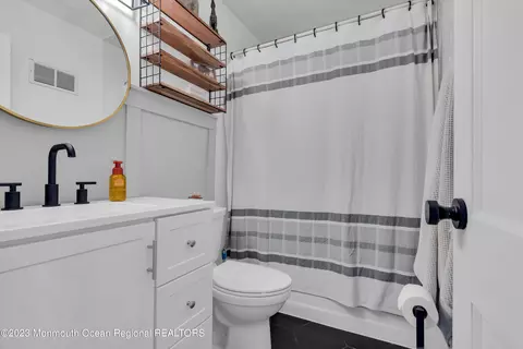16 Harding Dr, Brick, NJ 08724 photo 19