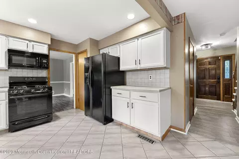 409 Frank Applegate Rd, Jackson, NJ 08527 photo 10