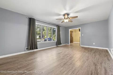 409 Frank Applegate Rd, Jackson, NJ 08527 photo 4