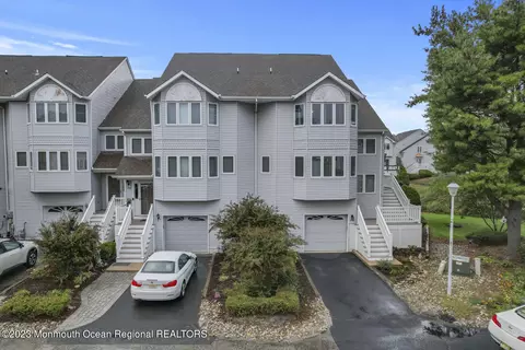 356 Mimosa Ct #3506, Toms River, NJ 08753