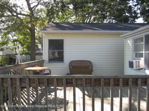 475 Pinecroft Dr, Brick, NJ 08723 photo 9
