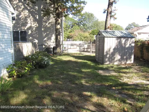 475 Pinecroft Dr, Brick, NJ 08723 photo 14