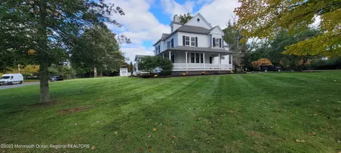 486 Sycamore Ave, Shrewsbury, NJ 07702