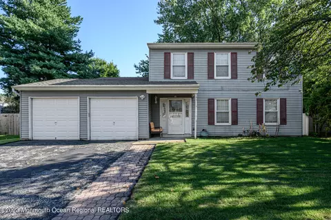7 Blueberry Path, Howell, NJ 07731
