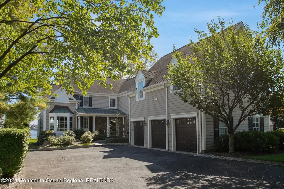 146 Conover Ln, Red Bank, NJ 07701 44 Photos Movoto