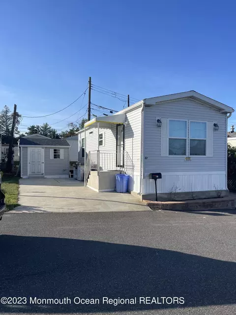 220 W Sylvania Ave #27, Neptune City, NJ 07753