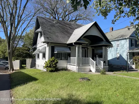 153 Branch Ave, Red Bank, NJ 07701