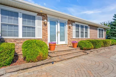 818 Windward Dr, Forked River, NJ 08731 photo 5