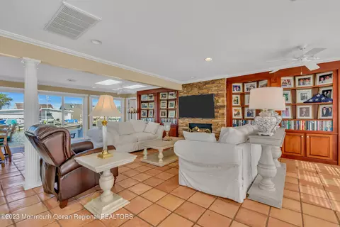 818 Windward Dr, Forked River, NJ 08731 photo 10