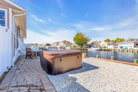 818 Windward Dr, Forked River, NJ 08731 photo 33