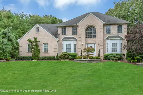 3 Nancy Ct, Jackson, NJ 08527
