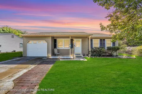 46 Augusta Rd #73, Whiting, NJ 08759