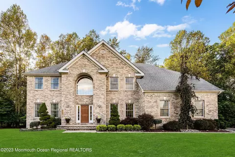 30 Cedar Knoll Rd, Jackson, NJ 08527