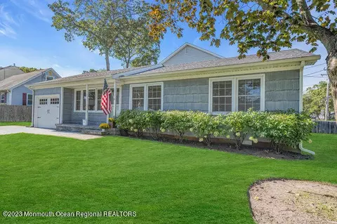 3400 Herbertsville Rd, Point Pleasant, NJ 08742
