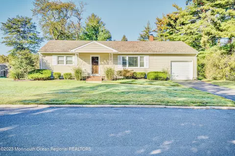 20 Nolan Dr, West Long Branch, NJ 07764
