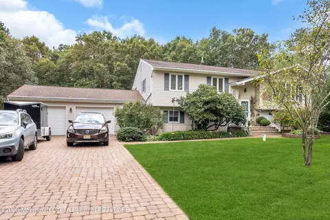 442 Frank Applegate Rd, Jackson, NJ 08527 photo 2