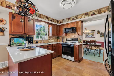21 Cherry Tree Cir, Howell, NJ 07731 photo 14