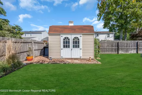 21 Cherry Tree Cir, Howell, NJ 07731 photo 40