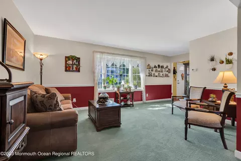 21 Cherry Tree Cir, Howell, NJ 07731 photo 9