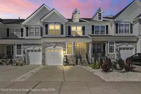 159 Brookfield Dr, Jackson, NJ 08527