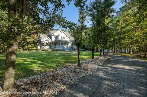 197 E Pleasant Grove Rd, Jackson, NJ 08527