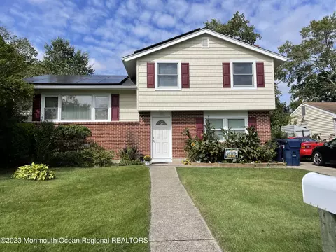 332 Twin Lakes Blvd, Little Egg Harbor, NJ 08087