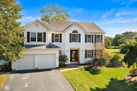 427 Lighthouse Dr, Manahawkin, NJ 08050