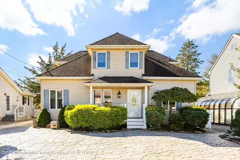 36 Sand Bar Dr, Bayville, NJ 08721