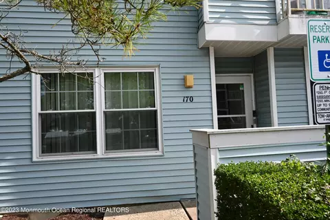 170 Heather Croft #170, Egg Harbor Twp, NJ 08234