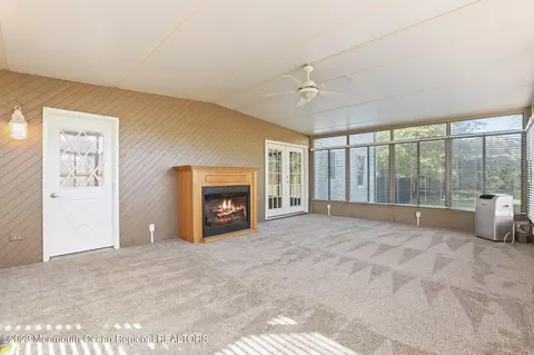 372 W Commodore Blvd, Jackson, NJ 08527 photo 26
