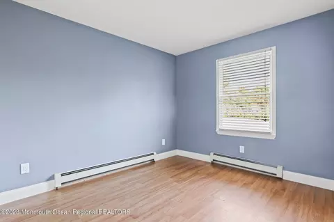 372 W Commodore Blvd, Jackson, NJ 08527 photo 23
