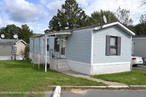1820 Highway 35 # 32, Wall, NJ 07719