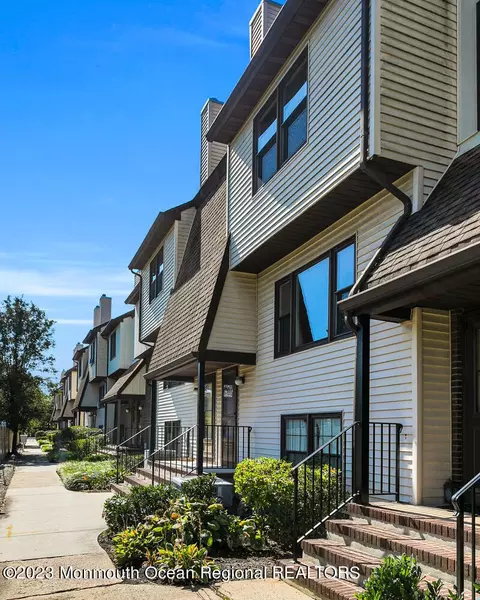 20 Pinckney Rd #B6, Red Bank, NJ 07701