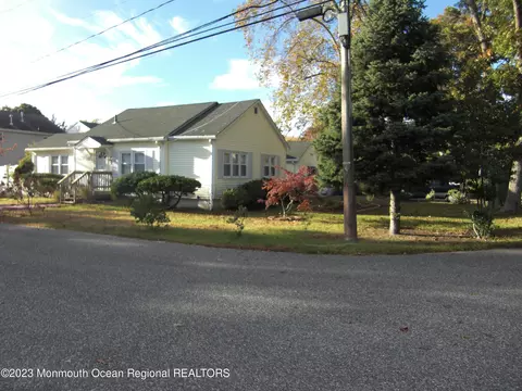 21 Spark Dr E, Brick, NJ 08723 photo 3