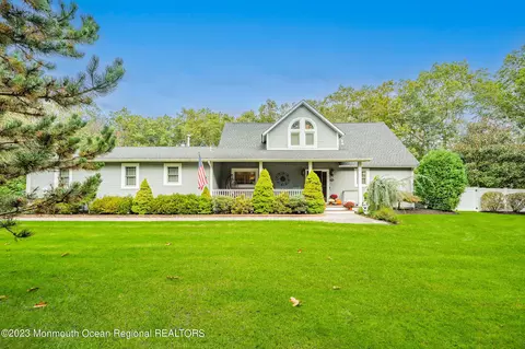 1980 Silverton Rd, Toms River, NJ 08753
