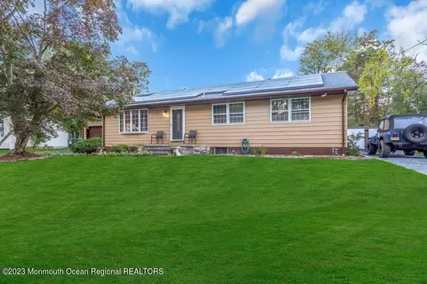 1709 7th Ave, Toms River, NJ 08757