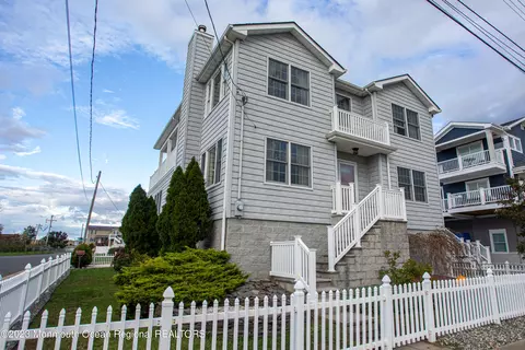 503 Bay Ave, Union Beach, NJ 07735