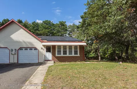 14 Ivy Ct # b, Whiting, NJ 08759