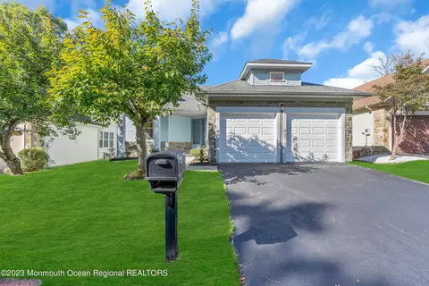 9 S Baker Dr, Jackson, NJ 08527 photo 2