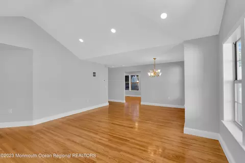 9 S Baker Dr, Jackson, NJ 08527 photo 5