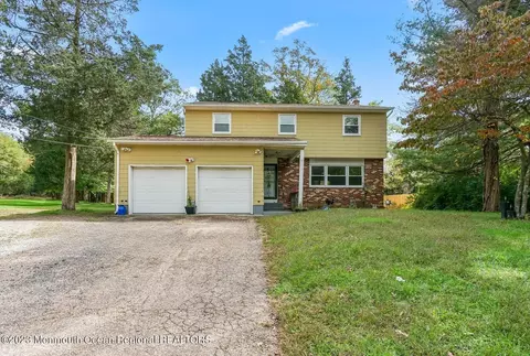 965 Bennetts Mills Rd, Jackson, NJ 08527