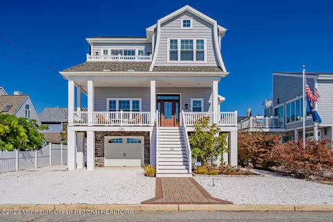 125 Brooklyn Ave, Lavallette, NJ 08735