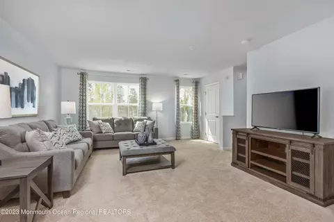 706 Cyprus Ct, Forked River, NJ 08731 photo 3