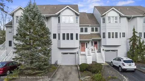 262 Marigold Ct #2602, Toms River, NJ 08753