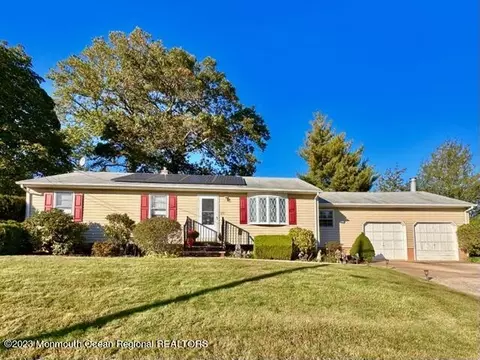 120 Clyne Ave, Spotswood, NJ 08884