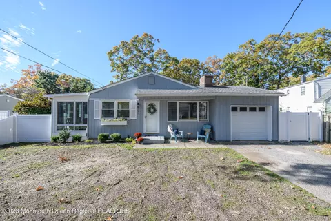 134 Riviera Dr, Brick, NJ 08724