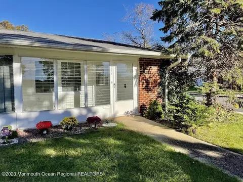 1021 Aberdeen Dr # F, Lakewood, NJ 08701