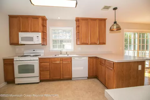 2117 Whitcomb Rd, Forked River, NJ 08731 photo 13