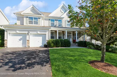 42 Freedom Hills Dr, Barnegat, NJ 08005